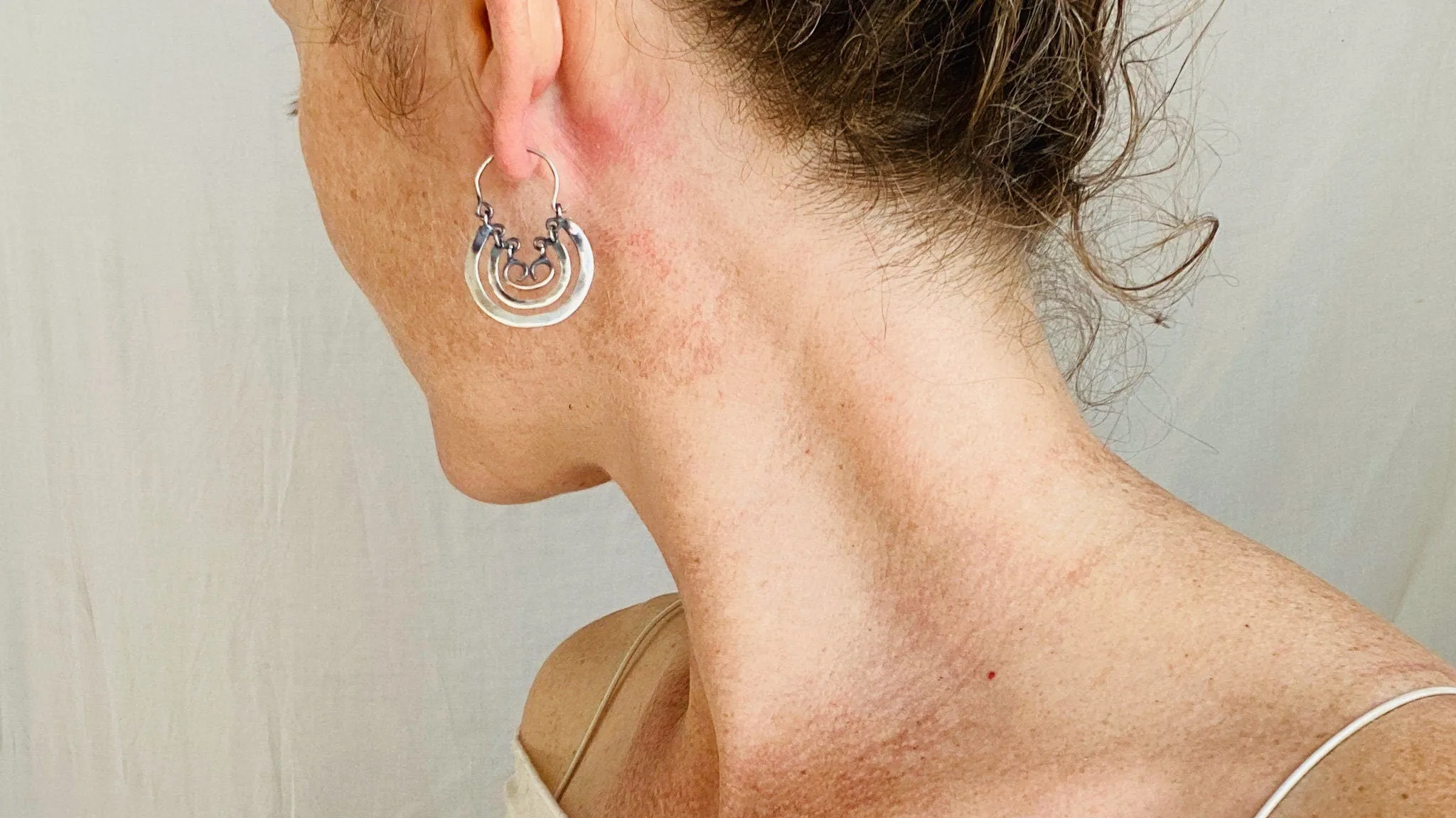 Filigree Hoop Earrings, Smaller. Oaxaca. Sterling Silver. Mexico. Frida Kahlo
