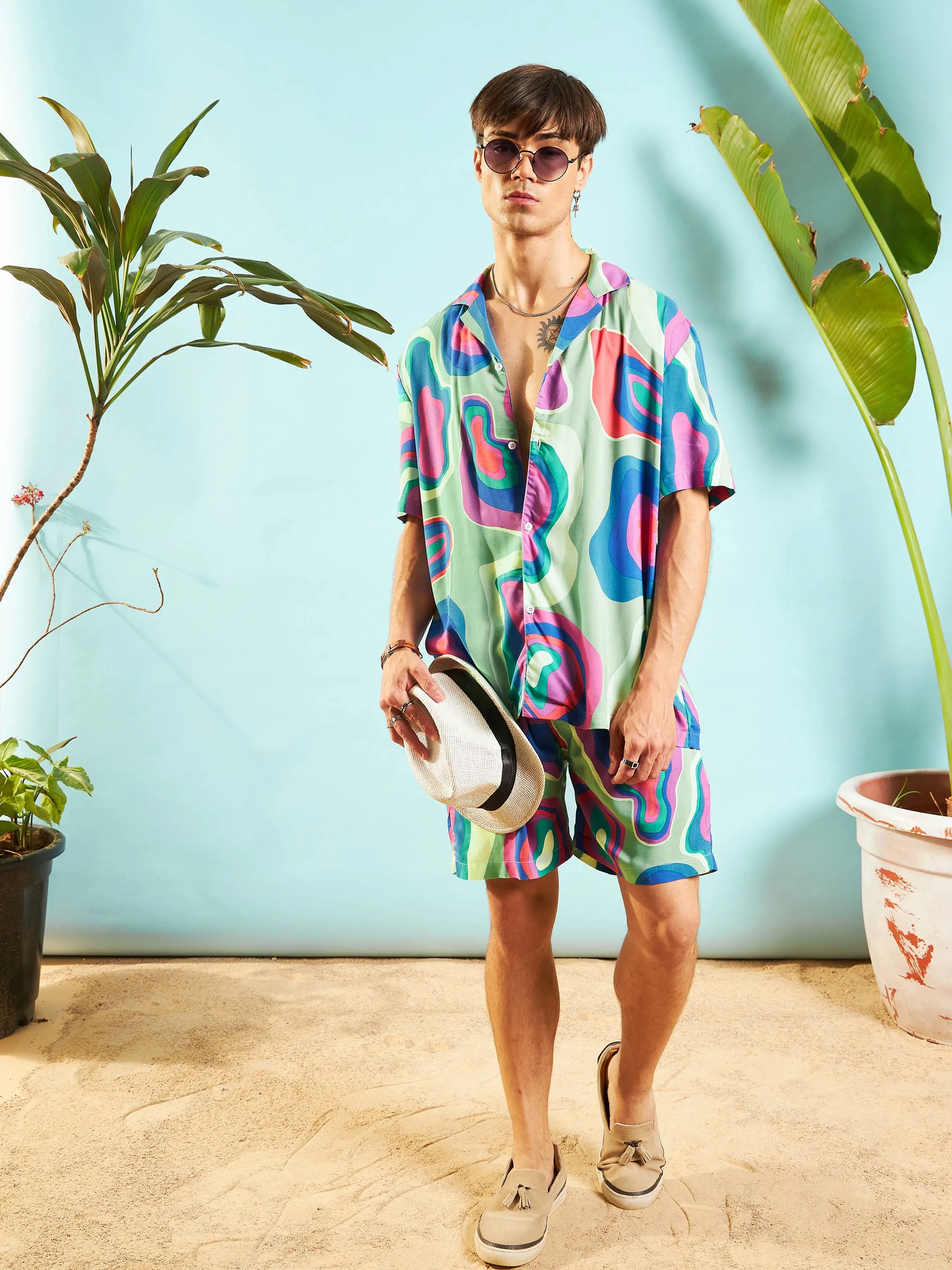Men Grey & Blue Abstract Print Relax Fit Shirt